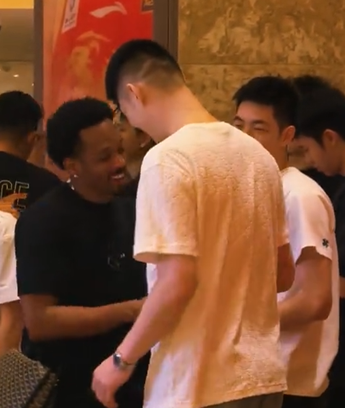 伊赛亚·托马斯：乔丹那场流感之战是假的