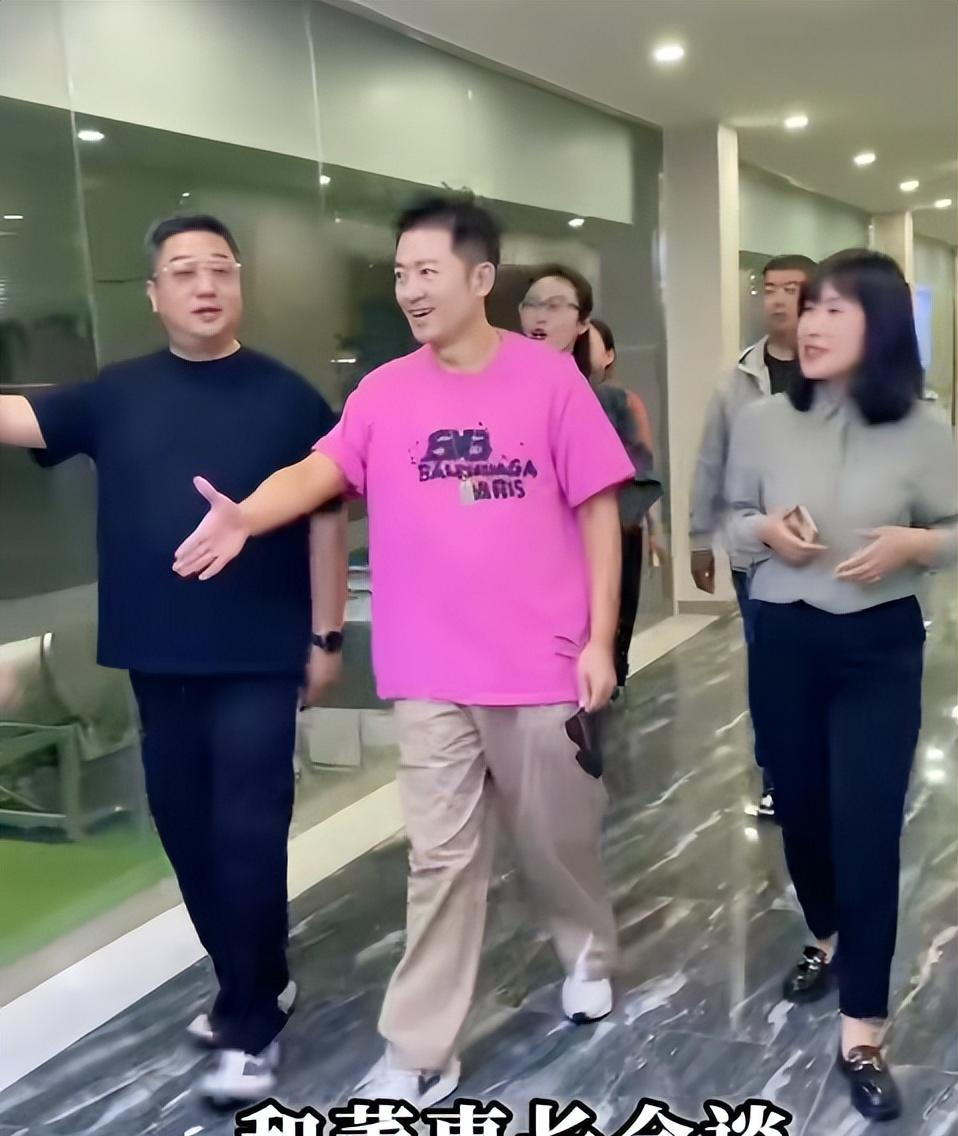 卧槽!詹姆斯跟湖人的矛盾,2021年就发生了...